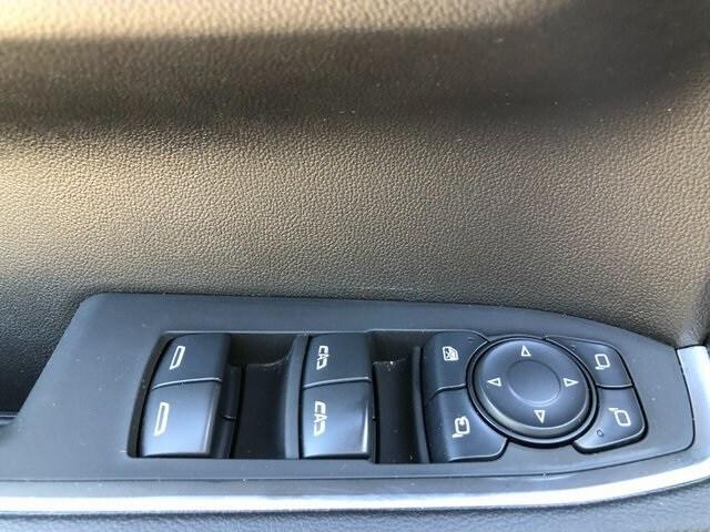 2024 GMC Sierra 1500 4WD Crew Cab Short Box SLT