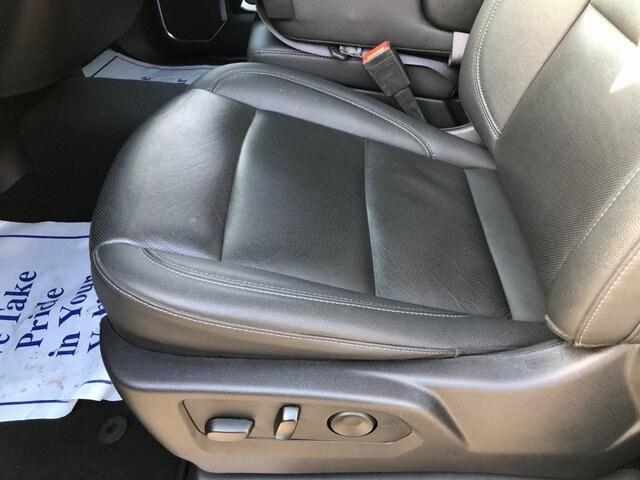 2024 GMC Sierra 1500 4WD Crew Cab Short Box SLT