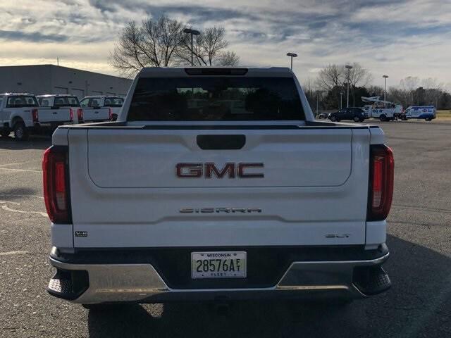 2024 GMC Sierra 1500 4WD Crew Cab Short Box SLT