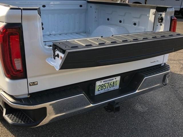 2024 GMC Sierra 1500 4WD Crew Cab Short Box SLT