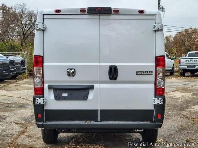 2025 Ram ProMaster 2500 Cargo Van Tradesman Low Roof 136" WB w/Pass Seat