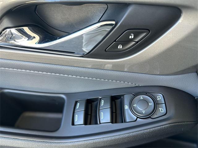 2020 Chevrolet Traverse FWD LT Leather