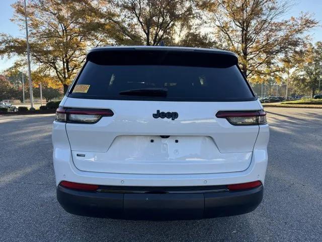 2021 Jeep Grand Cherokee L Altitude 4x2 2021 Jeep Grand Cherokee L Altitude 4x2