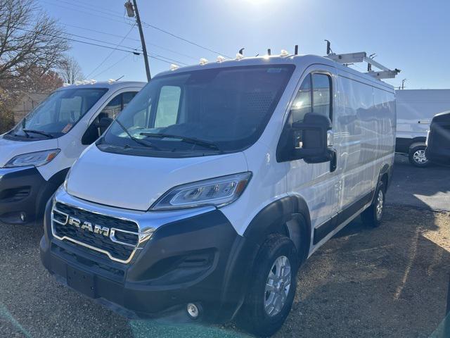 2025 RAM ProMaster 2500 Cargo Van SLT Low Roof 136 WB