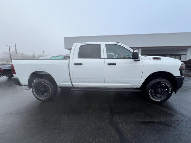 2025 RAM 2500 Tradesman Crew Cab 4x4 64 Box 2025 RAM 2500 Tradesman Crew Cab 4x4 64 Box