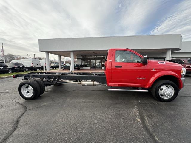 2024 RAM 5500 Chassis Tradesman/SLT 2024 RAM 5500 Chassis Tradesman/SLT