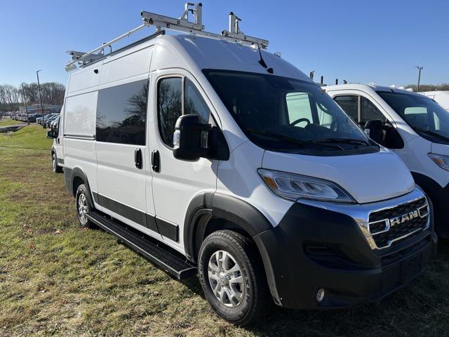 2025 RAM ProMaster 1500 Cargo Van SLT High Roof 136 WB