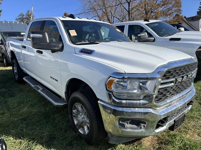 2024 RAM 2500 Big Horn Crew Cab 4x4 64 Box 2024 RAM 2500 Big Horn Crew Cab 4x4 64 Box