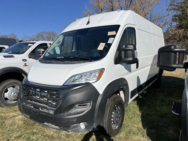 2025 RAM ProMaster 2500 Cargo Van Tradesman High Roof 159 WB w/Pass Seat