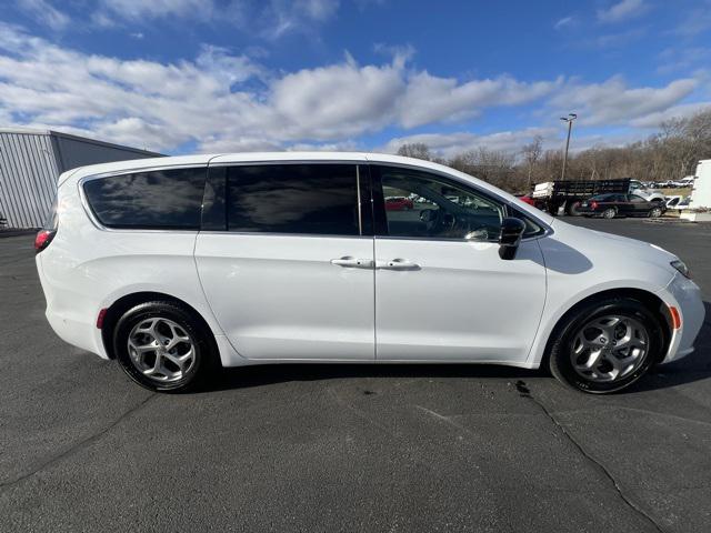 2024 Chrysler Pacifica Limited