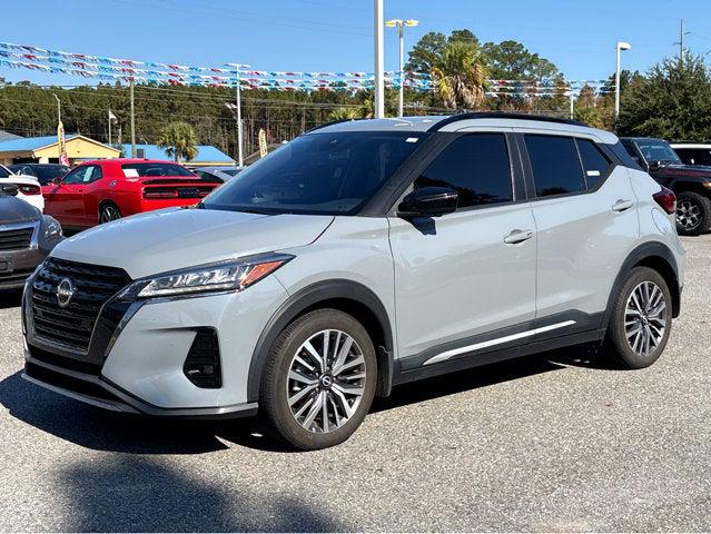 2023 Nissan Kicks SR Xtronic CVT 2023 Nissan Kicks SR Xtronic CVT