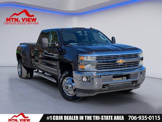 2015 Chevrolet Silverado 3500HD LTZ 2015 Chevrolet Silverado 3500HD LTZ