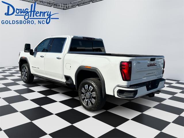 2025 GMC Sierra 2500HD 4WD Crew Cab Standard Bed Denali