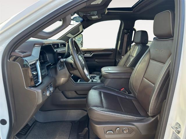 2025 GMC Sierra 2500HD 4WD Crew Cab Standard Bed Denali