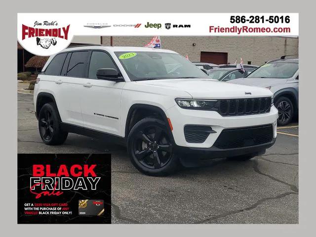 2023 Jeep Grand Cherokee Altitude 4x4 2023 Jeep Grand Cherokee Altitude 4x4