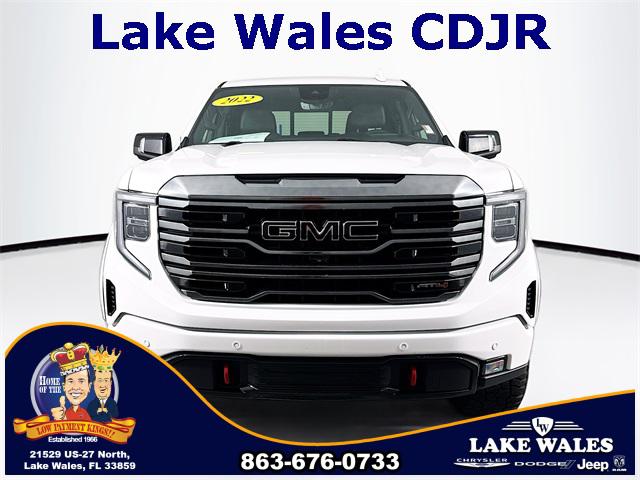 2022 GMC Sierra 1500 4WD Crew Cab Short Box AT4