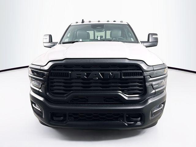 2026 RAM Ram 3500 RAM 3500 TRADESMAN CREW CAB 4X4 8 BOX 2026 RAM Ram 3500 RAM 3500 TRADESMAN CREW CAB 4X4 8 BOX