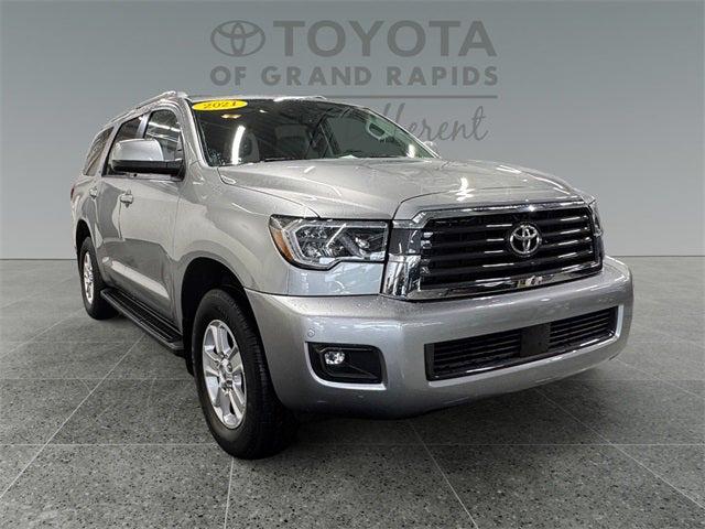 2021 Toyota Sequoia SR5 2021 Toyota Sequoia SR5