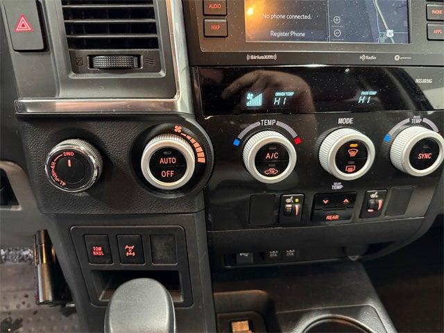 2021 Toyota Sequoia SR5 2021 Toyota Sequoia SR5