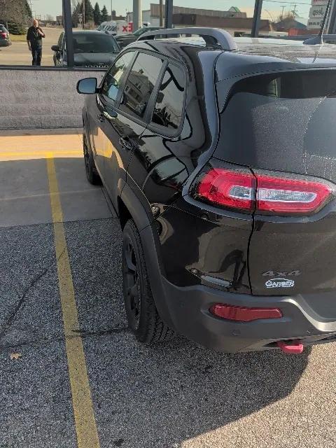 2016 Jeep Cherokee Trailhawk 2016 Jeep Cherokee Trailhawk