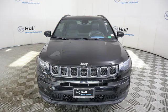 2023 Jeep Compass Latitude 4x4 2023 Jeep Compass Latitude 4x4