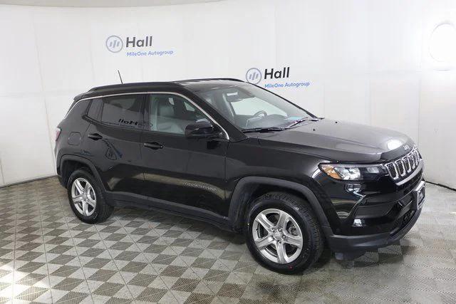 2023 Jeep Compass Latitude 4x4 2023 Jeep Compass Latitude 4x4