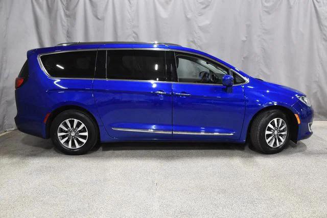 2020 Chrysler Pacifica Touring L Plus 2020 Chrysler Pacifica Touring L Plus