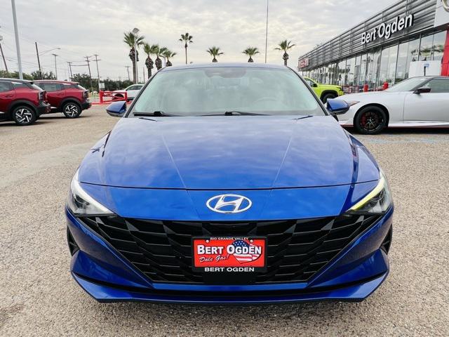 2023 Hyundai Elantra SEL 2023 Hyundai Elantra SEL