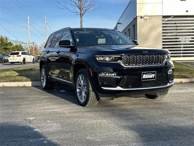 2022 Jeep Grand Cherokee Summit 4x4