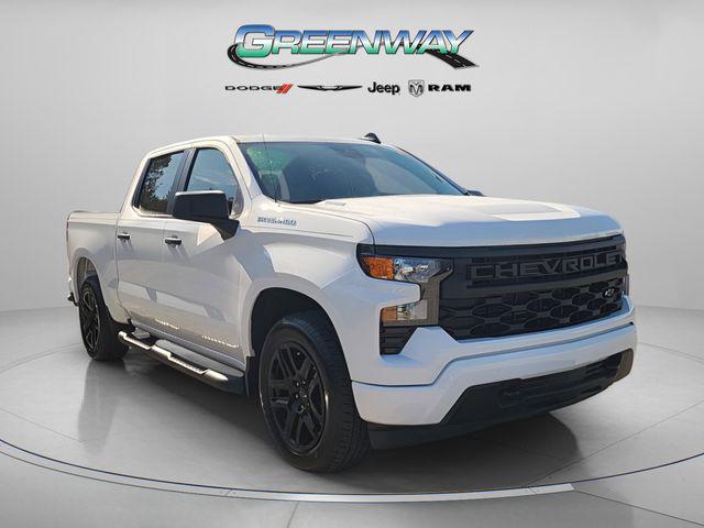 2025 Chevrolet Silverado 1500 2WD Crew Cab Short Bed Custom 2025 Chevrolet Silverado 1500 2WD Crew Cab Short Bed Custom