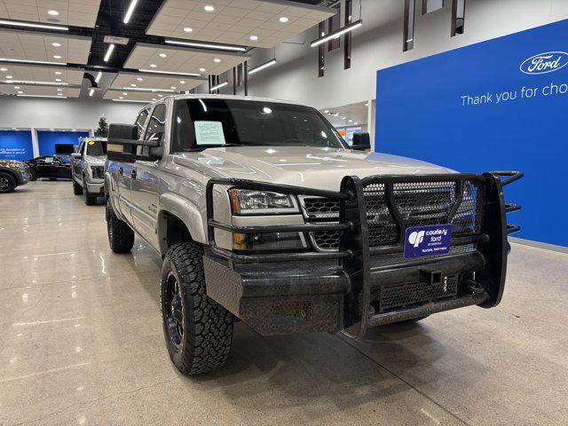 2005 Chevrolet Silverado 2500HD LS