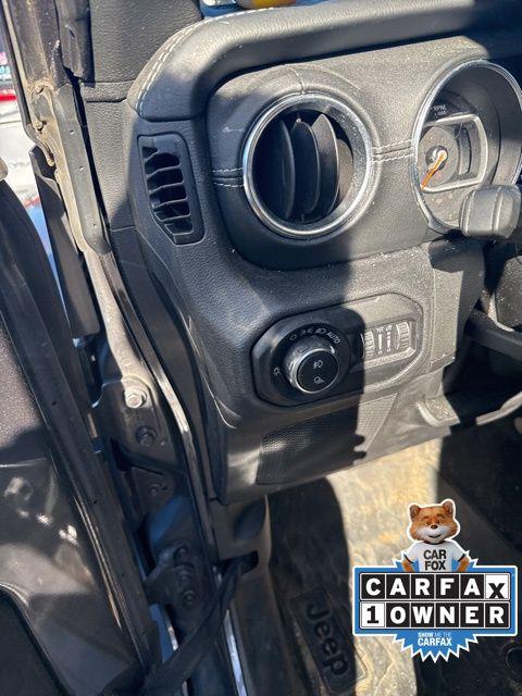 2021 Jeep Gladiator Overland 4X4 2021 Jeep Gladiator Overland 4X4