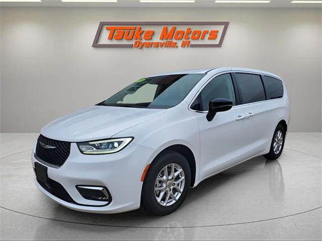 2024 Chrysler Pacifica Touring L 2024 Chrysler Pacifica Touring L