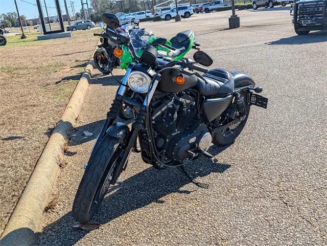 2022 Harley-Davidson Iron 883 
