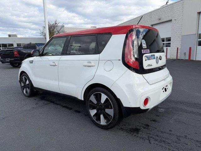2017 Kia Soul +