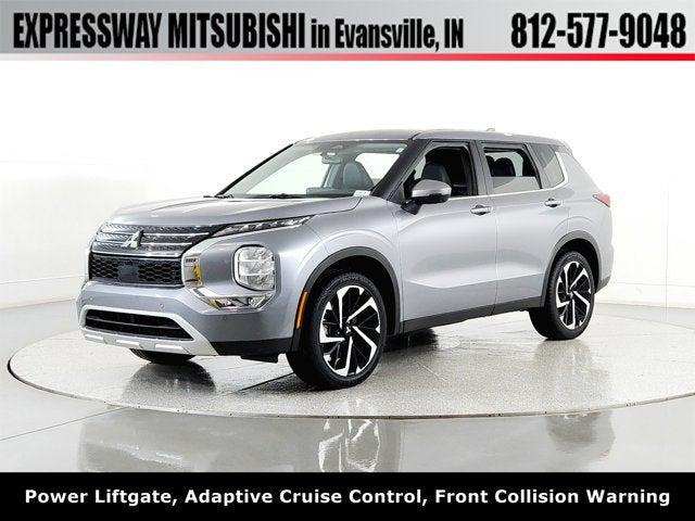 2024 Mitsubishi Outlander Base