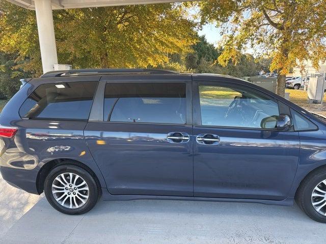 2019 Toyota Sienna XLE Premium 8 Passenger 2019 Toyota Sienna XLE Premium 8 Passenger