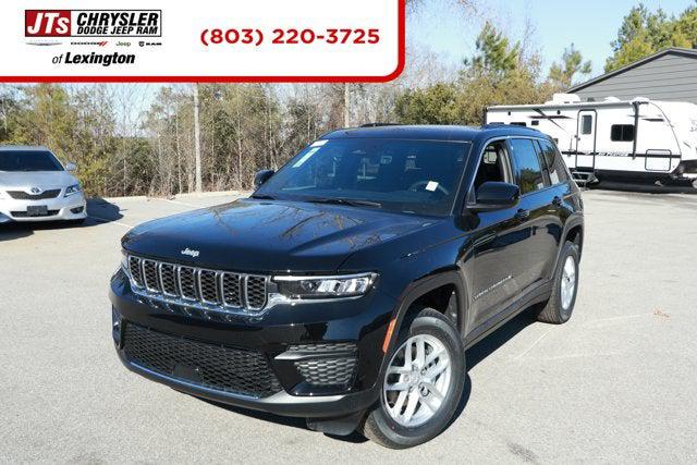 2025 Jeep Grand Cherokee GRAND CHEROKEE LAREDO X 4X4
