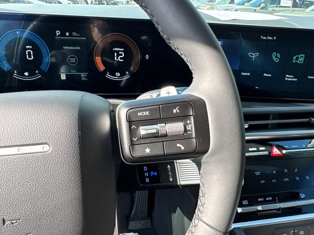 New 2026 Gray HYUNDAI SE image 17