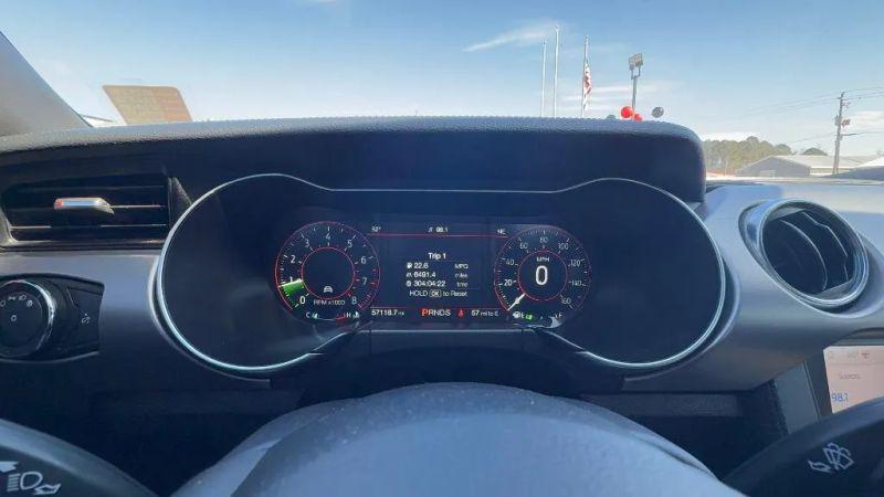 2022 Ford Mustang EcoBoost Premium Fastback