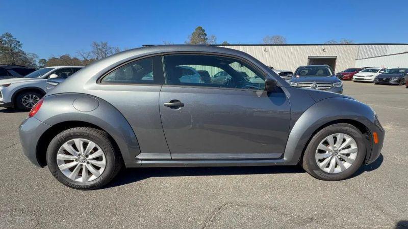 2018 Volkswagen Beetle 2.0T S