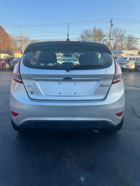 2016 Ford Fiesta SE