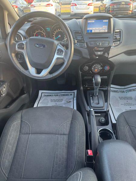 2016 Ford Fiesta SE