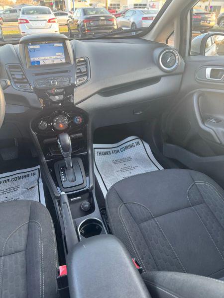 2016 Ford Fiesta SE