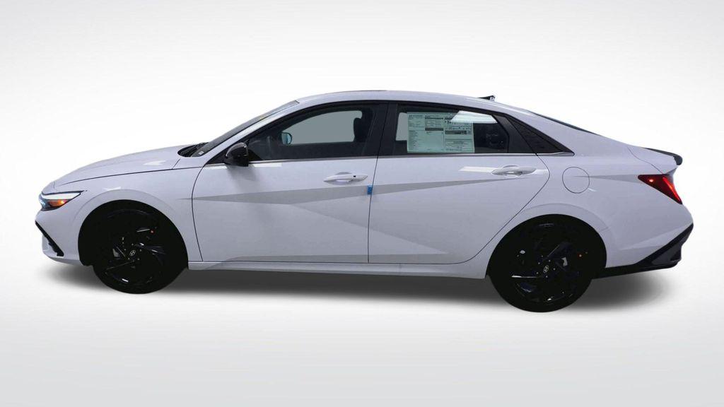 2026 Hyundai Elantra SEL - Photo 19