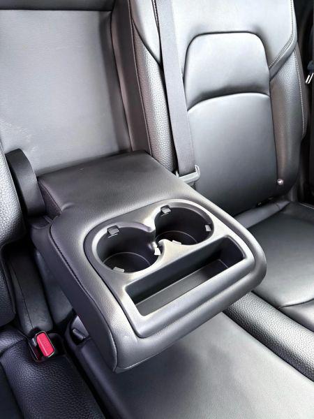 2022 Nissan Pathfinder SL 2WD
