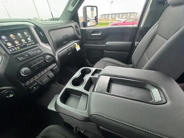 2026 Chevrolet Silverado 2500HD Crew Cab, Standard Bed, WT, 4WD