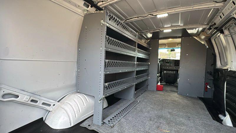 2022 GMC Savana Cargo RWD 2500 Regular Wheelbase Work Van