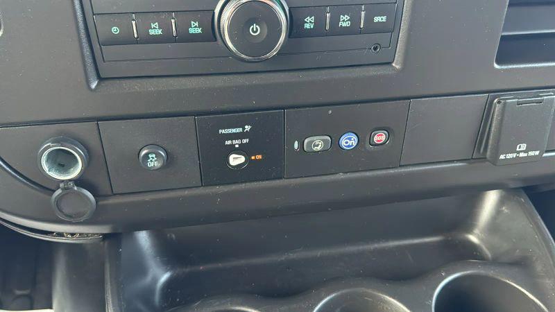 2022 GMC Savana Cargo RWD 2500 Regular Wheelbase Work Van