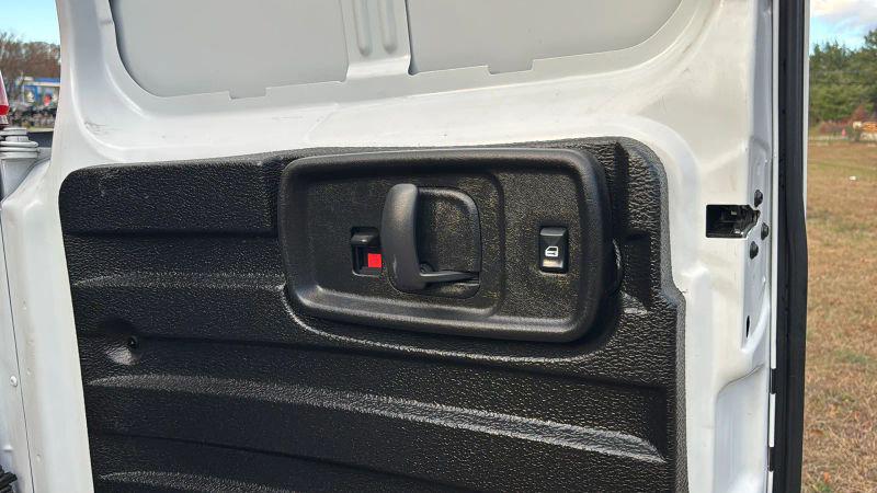 2022 GMC Savana Cargo RWD 2500 Regular Wheelbase Work Van